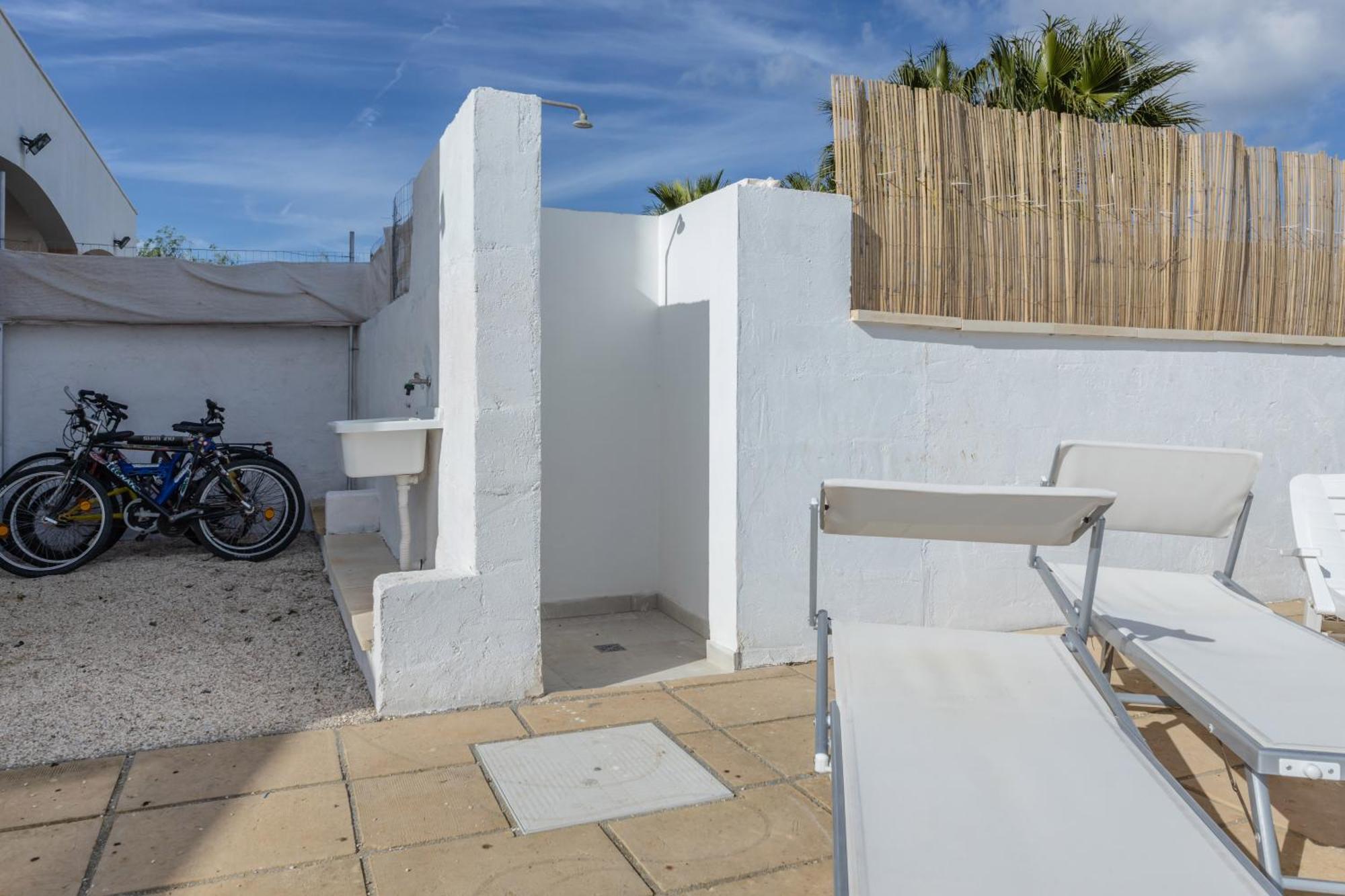 Villa Torre Guaceto By Rentbeat Carovigno Exterior photo